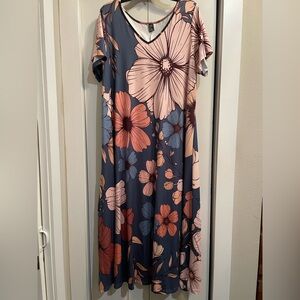 Floral V-Neck Maxi Dress
